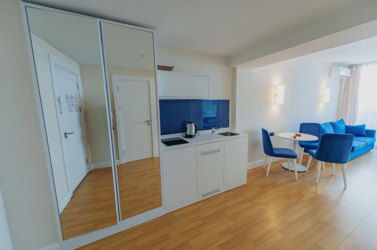 Orbi City Suite 巴统 外观 照片