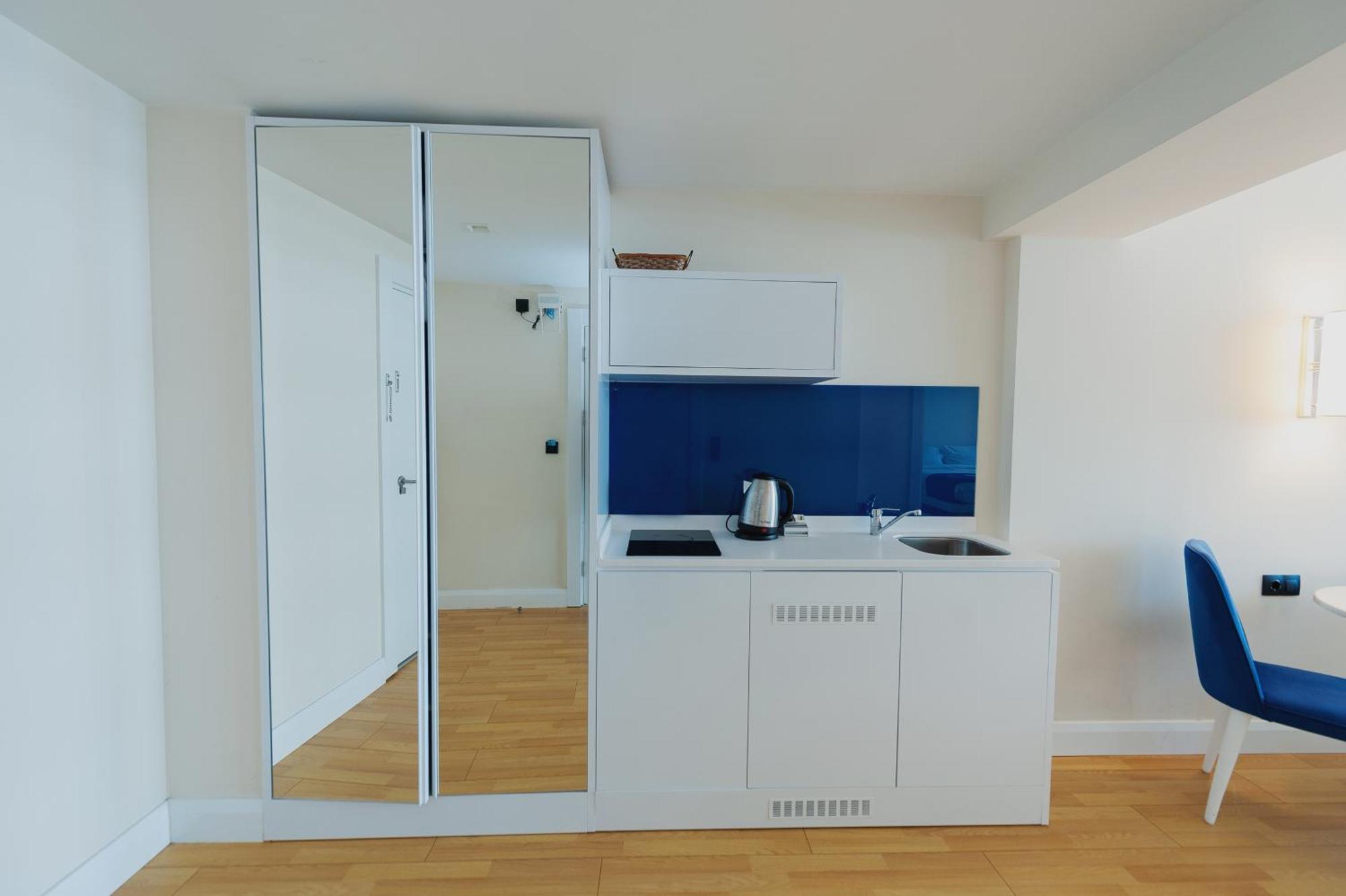 Orbi City Suite 巴统 外观 照片